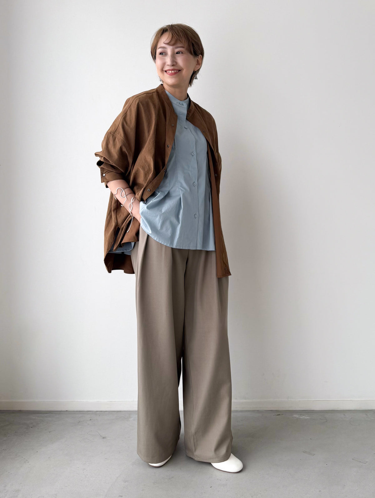 BROWN｜珈琲色の彼のシャツ