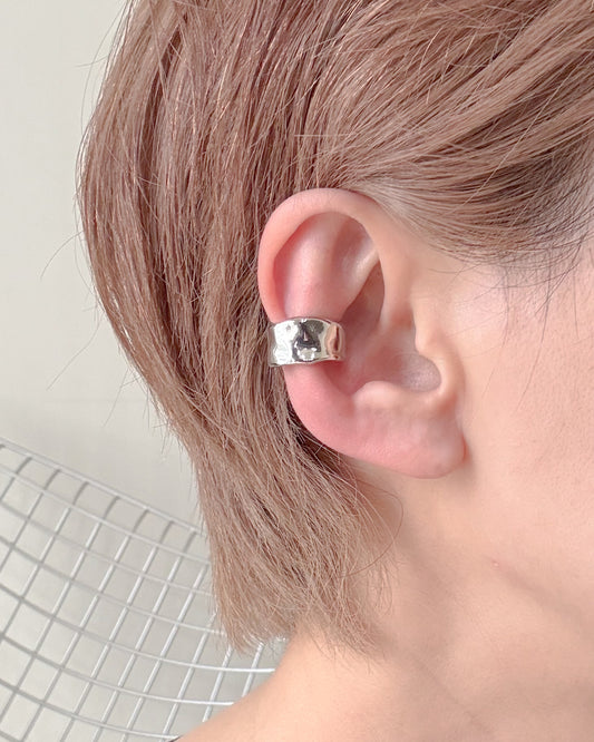 ゆらぎフォルムイヤカフ
